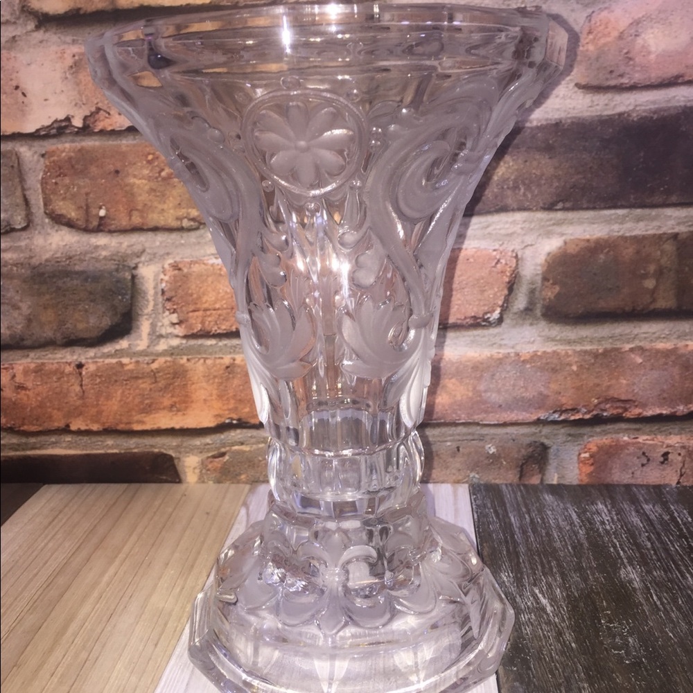 Fleur De Lis Pattern Clear Glass Vase Fruit Bowl